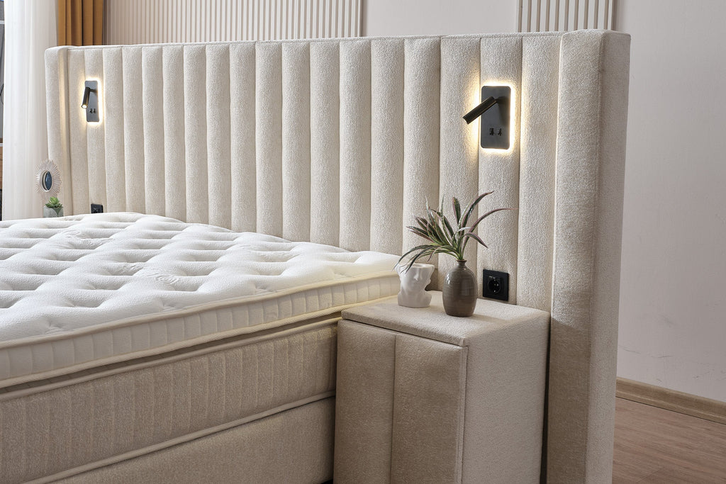 Florida – Maison Noir by Kara