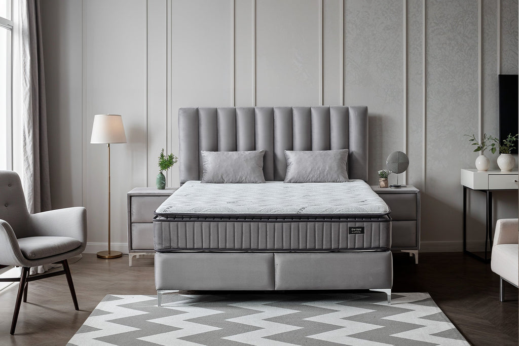 Parma – Maison Noir by Kara